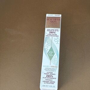 Charlotte Tilbury Beautiful Skin Foundation
